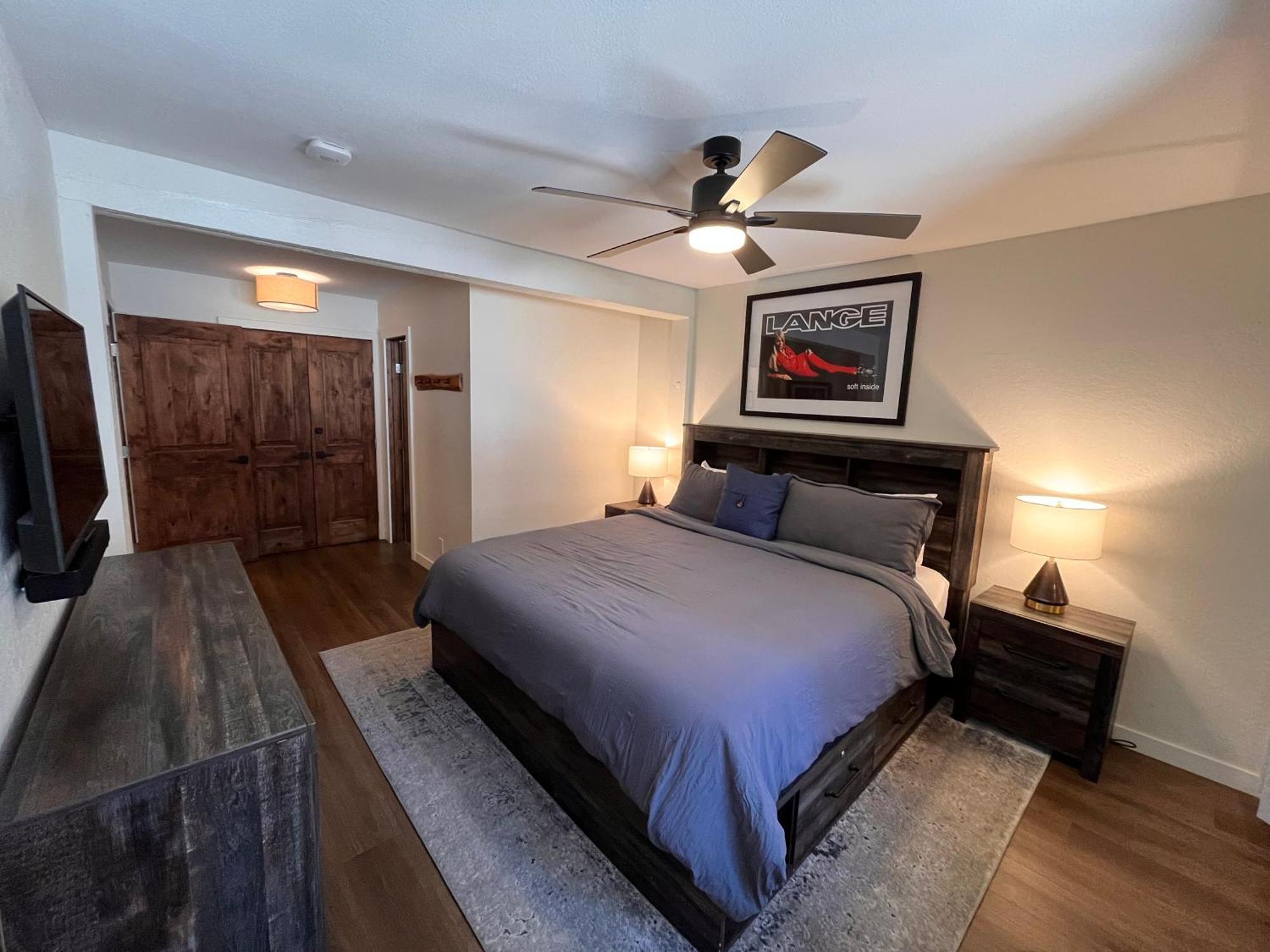 Tastefully Remodeled Condo At Mammoth Ski & Racquet Club, Hot Tub, Garage, 10 Min Walk To Ski Lifts マンモス・レイクス エクステリア 写真